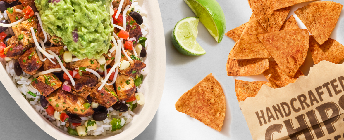 pollo asado chicken bowl with Chipotle chili lime chips